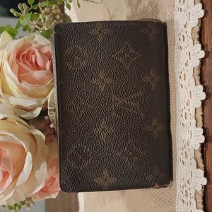 Authentic Louis Vuitton kisslock wallet